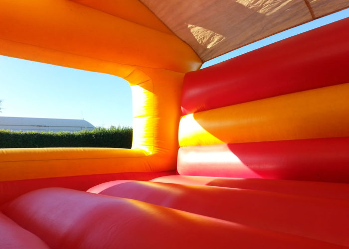 huddersfield bouncy castle hire